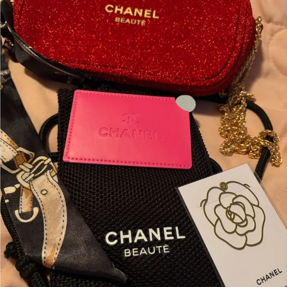 Chanel Beauté Red purse VIP gifts with purchase BUNDLE!!!! - Picture 14 of 16